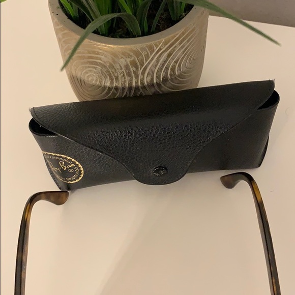 Rayban polarized sunglasses - Picture 12 of 15